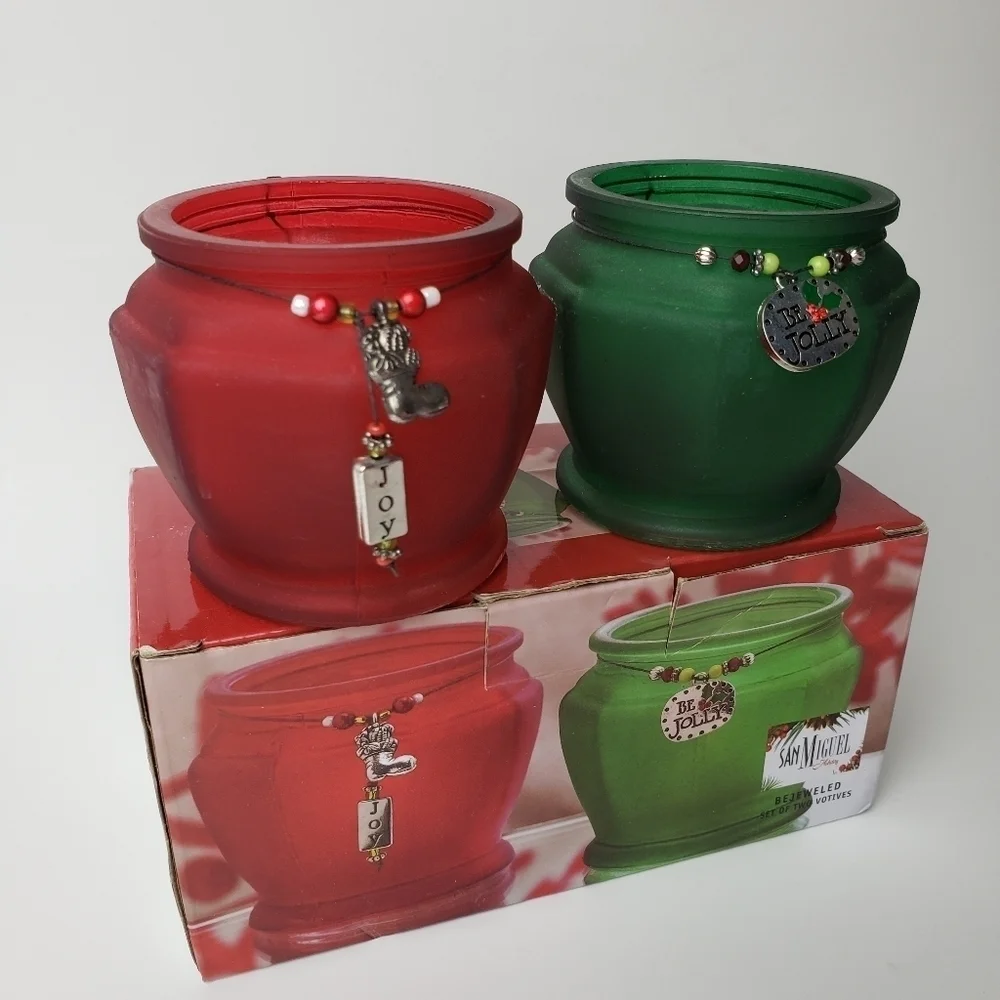 Christmas votive set